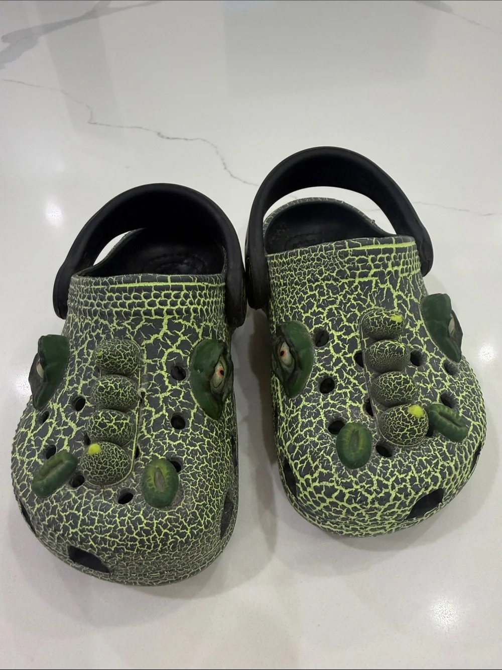 Kids alligator Green Crackle crocs